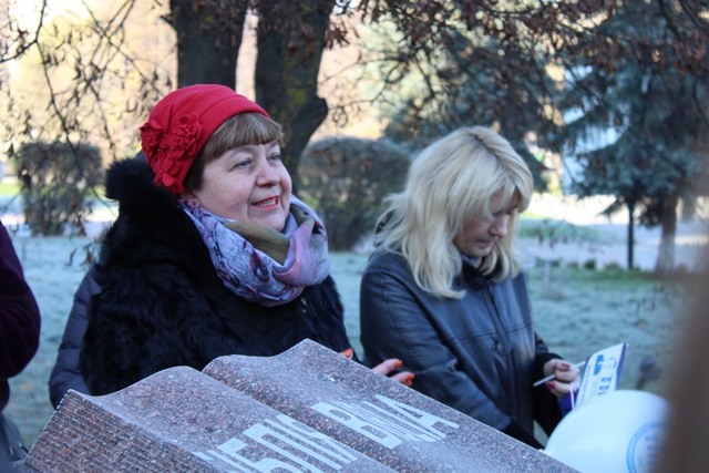 Тетяна Пилипівна Вільчинська вітає першокурсників факультету філології і журналістики